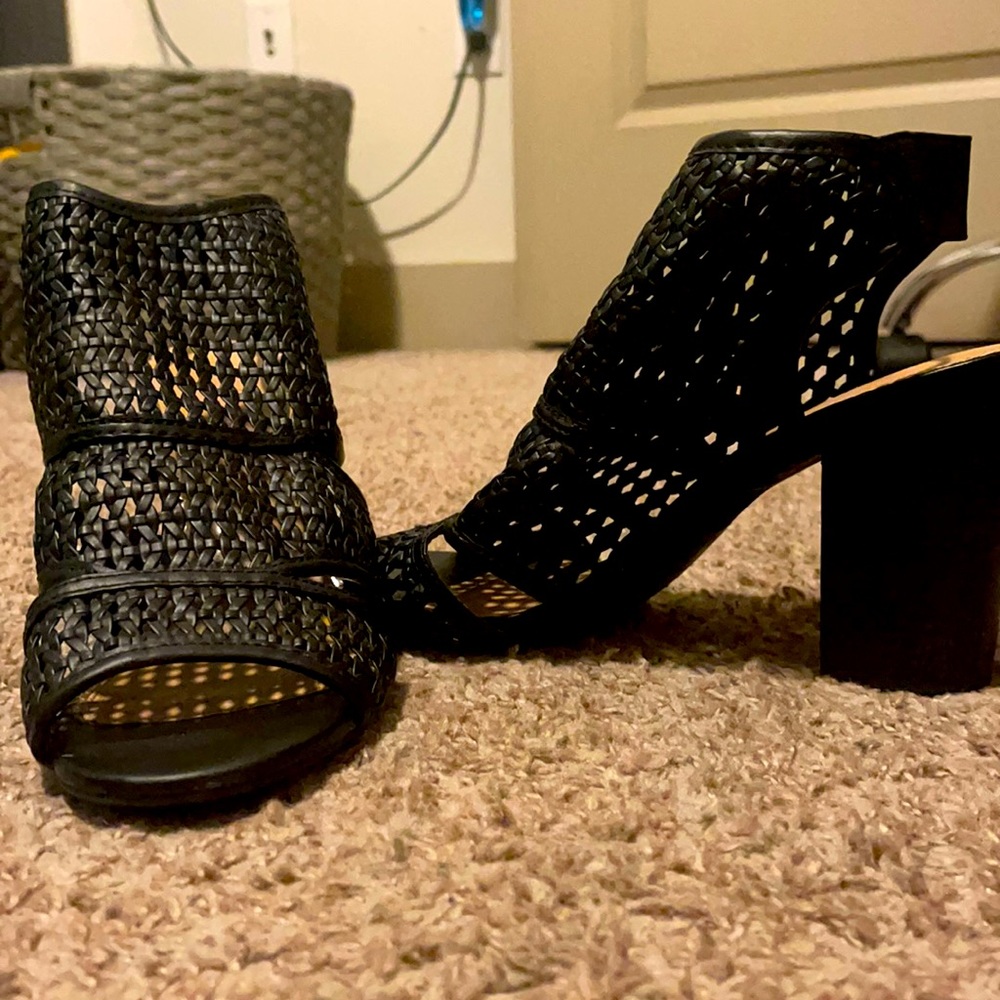 Lauren Conrad 9.5 Heels